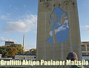 Paulaner im Umbau: Graffiti-Künstler Loomit und Bert gestalten ehemaligen Malzsilo im Rahmen der Kunstaktion „#dAUntown“ (©Foto: Paulaner)